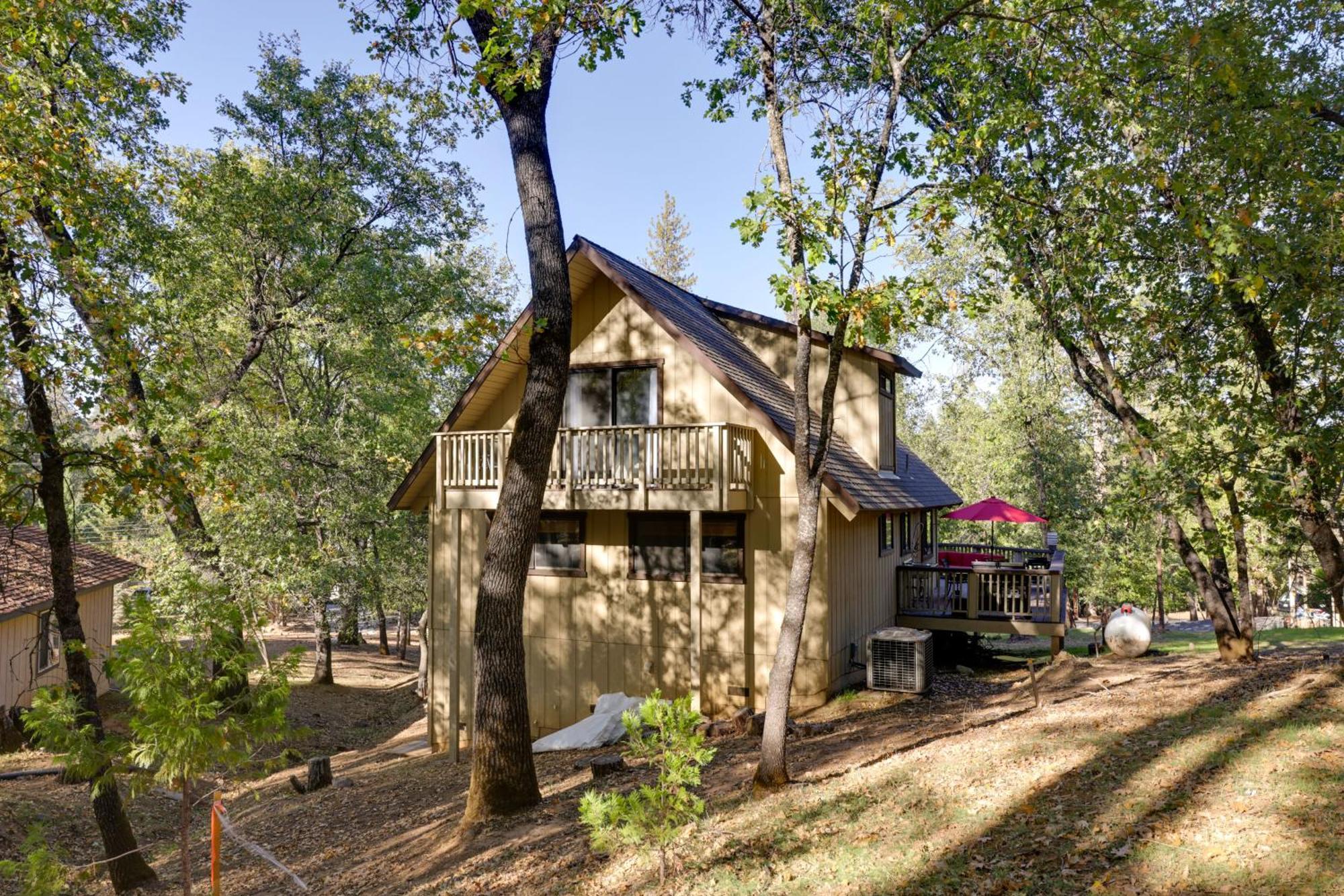 Spacious Groveland Cabin With Wraparound Deck! Exterior foto